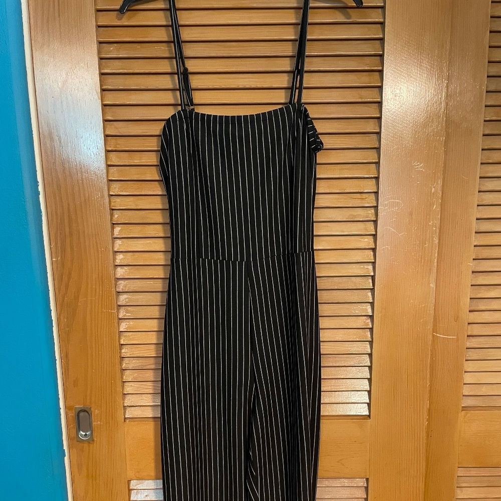 Papaya Clothing Co. Black w/White Pinstripes Spaghetti Strap Jumpsuit Size: XL